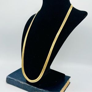 Vintage NAPIER 24” gold chain 6mm wide chain necklace